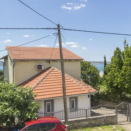 Apartment Iva 2