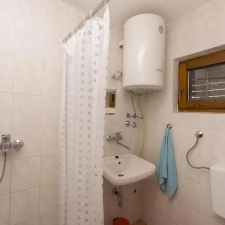Iva 2 Apartment